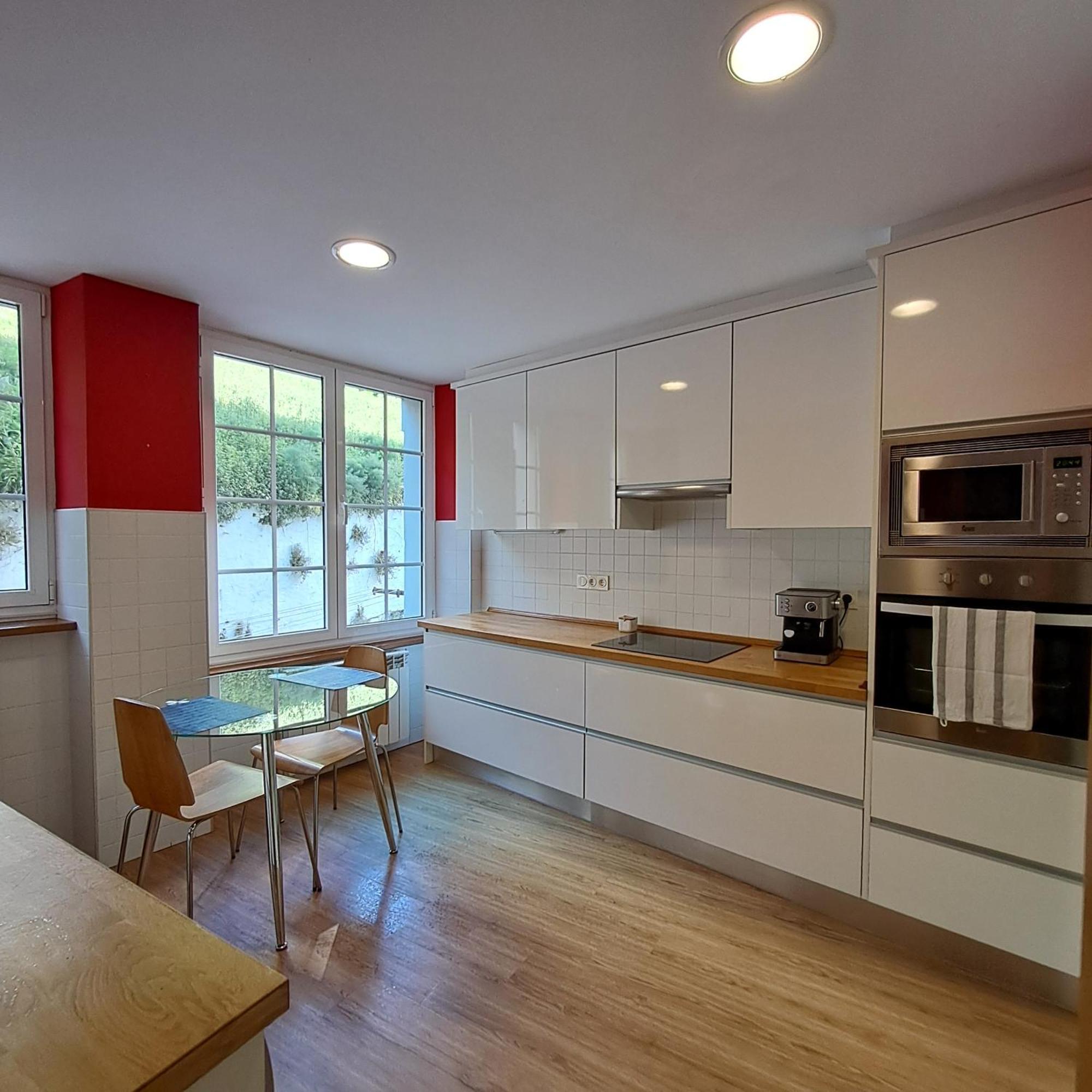 Pilarin Apartamento Luarca Exterior foto